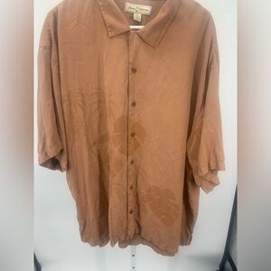 Tommy Bahama 100% silk Hawaiian shirt size XXL